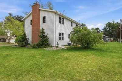 2610 Marilyn Drive, Eau Claire, WI 54701 - Photo 35