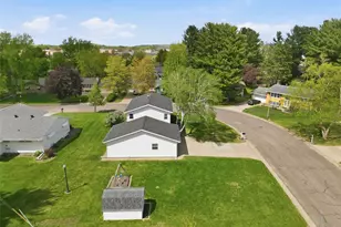 2610 Marilyn Dr, Eau Claire, WI 54701 - Photo 39
