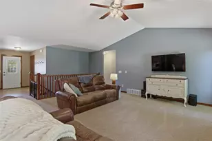 5446 Benjamin St, Eau Claire, WI 54703 - Photo 7