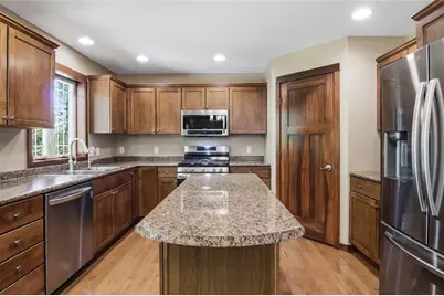 5446 Benjamin Street, Eau Claire, WI 54703 - Photo 13