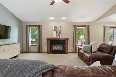5446 Benjamin Street, Eau Claire, WI 54703 - Photo 5