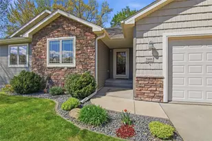 5446 Benjamin St, Eau Claire, WI 54703 - Photo 3