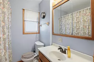 321 Margaret St, Eau Claire, WI 54701 - Photo 17