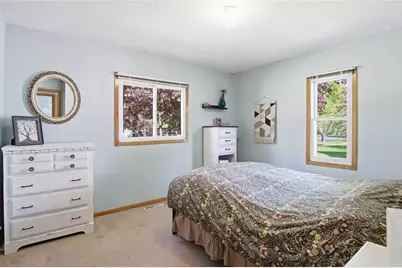 321 Margaret Street, Eau Claire, WI 54701 - Photo 15