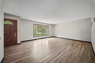 5101 Sindelar Dr, Eau Claire, WI 54701 - Photo 13