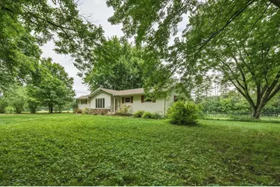 5101 Sindelar Drive, Eau Claire, WI 54701 - Photo 3