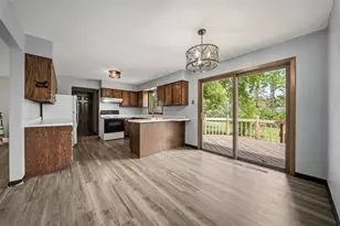 5101 Sindelar Dr, Eau Claire, WI 54701 - Photo 15