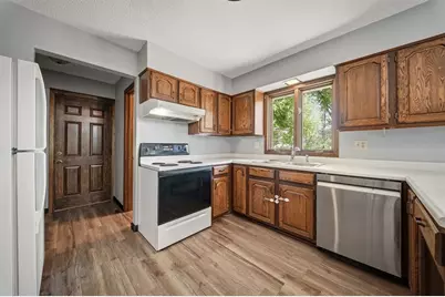 5101 Sindelar Drive, Eau Claire, WI 54701 - Photo 17