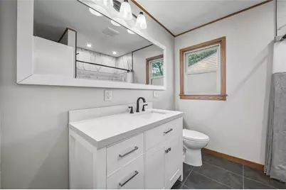 1021 Essex Street, Eau Claire, WI 54703 - Photo 21