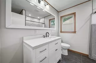 1021 Essex St, Eau Claire, WI 54703 - Photo 21