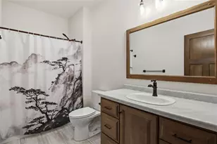 6401 Aspen Ridge Dr, Eau Claire, WI 54703 - Photo 17