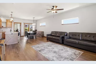 6401 Aspen Ridge Drive, Eau Claire, WI 54703 - Photo 9