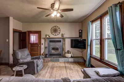 E8142 County Road C, Elk Mound, WI 54739 - Photo 5