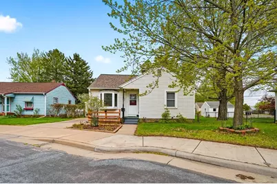 1525 Lee Street, Eau Claire, WI 54701 - Photo 3