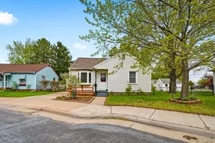 1525 Lee St, Eau Claire, WI 54701 - Photo 3