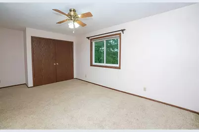 3114 Kilbourne Avenue, Eau Claire, WI 54703 - Photo 9