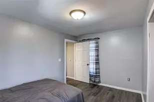 201 Lincoln St, Thorp, WI 54771 - Photo 13