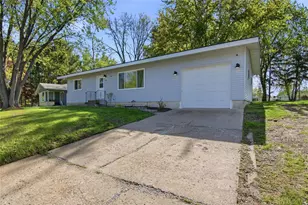 416 Dodge St, Stanley, WI 54768 - Photo 3