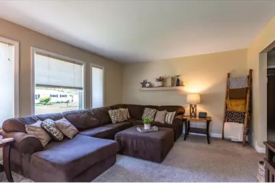 1609 Drury Avenue, Eau Claire, WI 54703 - Photo 17