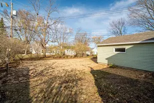 1912 Hoover Ave, Eau Claire, WI 54701 - Photo 21