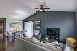 6235 Aspen Meadow Ct, Eau Claire, WI 54703 - Photo 5