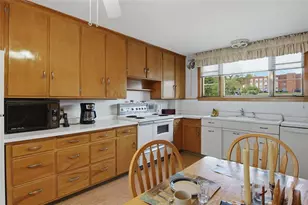 712 Bridge St, Chippewa Falls, WI 54729 - Photo 11