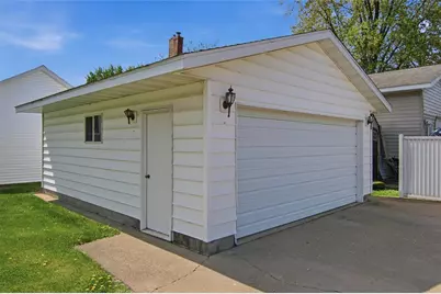 712 Bridge Street, Chippewa Falls, WI 54729 - Photo 35