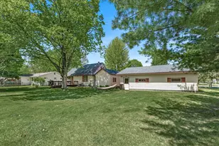 308 20th Ave, Menomonie, WI 54751 - Photo 43