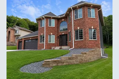 4712 Oakwood Hills Parkway, Eau Claire, WI 54701 - Photo 3