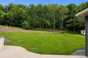 4712 Oakwood Hills Pkwy, Eau Claire, WI 54701 - Photo 37