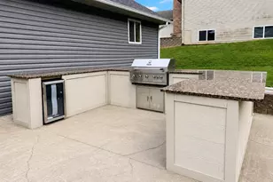 4712 Oakwood Hills Pkwy, Eau Claire, WI 54701 - Photo 33