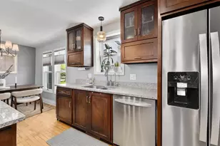 1208 State St, Eau Claire, WI 54701 - Photo 21