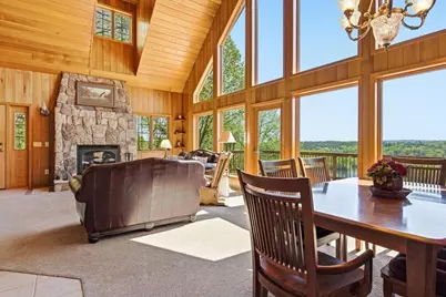 8199 19th Avenue, Eau Claire, WI 54703 - Photo 5