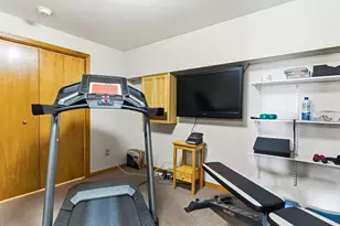 8199 19th Ave, Eau Claire, WI 54703 - Photo 25