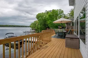 912 Kewin St, Altoona, WI 54720 - Photo 9