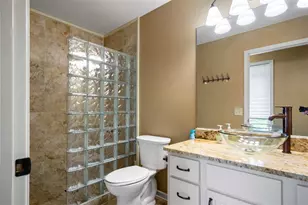 912 Kewin St, Altoona, WI 54720 - Photo 19