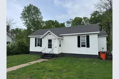 1022 E Madison Street, Eau Claire, WI 54703 - Photo 1