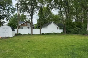 1022 E Madison St, Eau Claire, WI 54703 - Photo 3