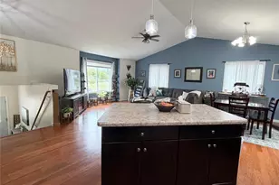 3246 Anderson Dr, Eau Claire, WI 54703 - Photo 9