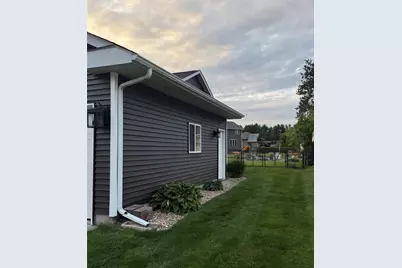 4426 Springfield Drive, Eau Claire, WI 54701 - Photo 3