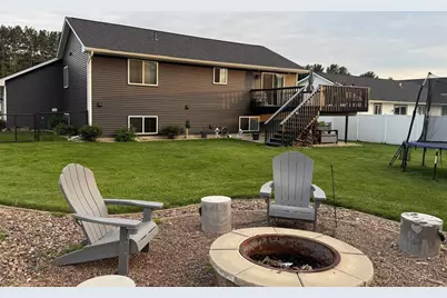 4426 Springfield Drive, Eau Claire, WI 54701 - Photo 5