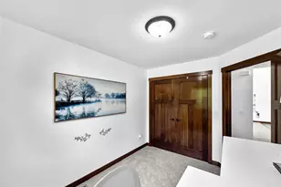 1628 Hazeltine Dr, Eau Claire, WI 54703 - Photo 19