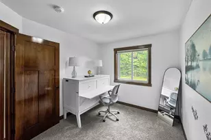 1628 Hazeltine Dr, Eau Claire, WI 54703 - Photo 17