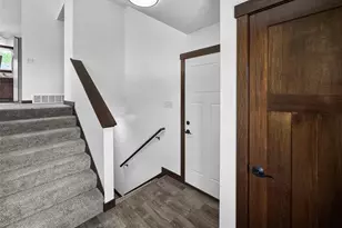 1628 Hazeltine Dr, Eau Claire, WI 54703 - Photo 27