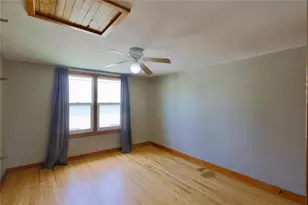 221 S Division St, Loyal, WI 54446 - Photo 19