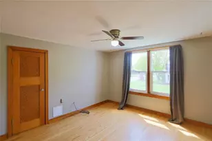 221 S Division St, Loyal, WI 54446 - Photo 21