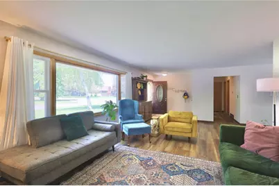 [Address not provided], Eau Claire, WI 54701 - Photo 9