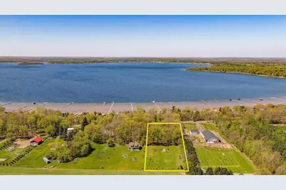 810 E Lake Drive, Shell Lake, WI 54871 - Photo 7