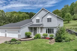 209 Lamans Ln, Eau Claire, WI 54703 - Photo 3
