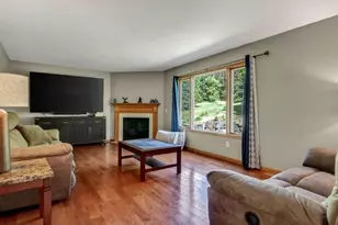 209 Lamans Ln, Eau Claire, WI 54703 - Photo 13